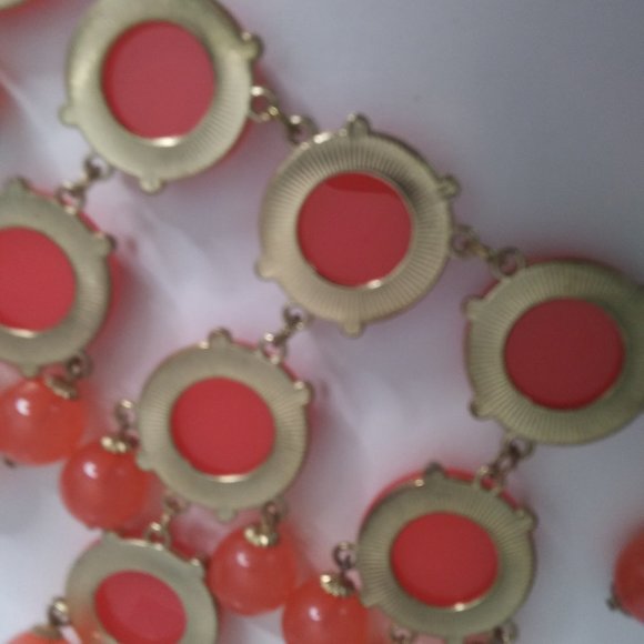 Baublebar statement necklace orangey pinkish baubles - Picture 13 of 16